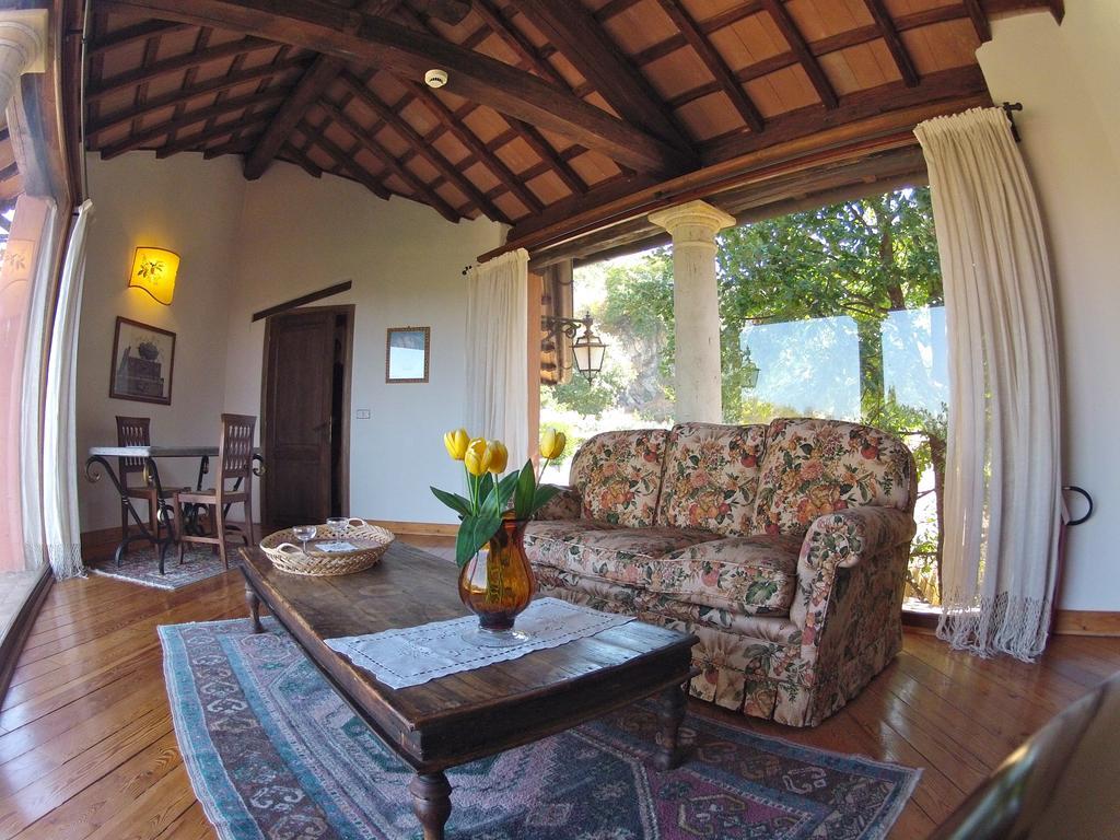 Antica Pietrara B&B フォルメッロ 部屋 写真